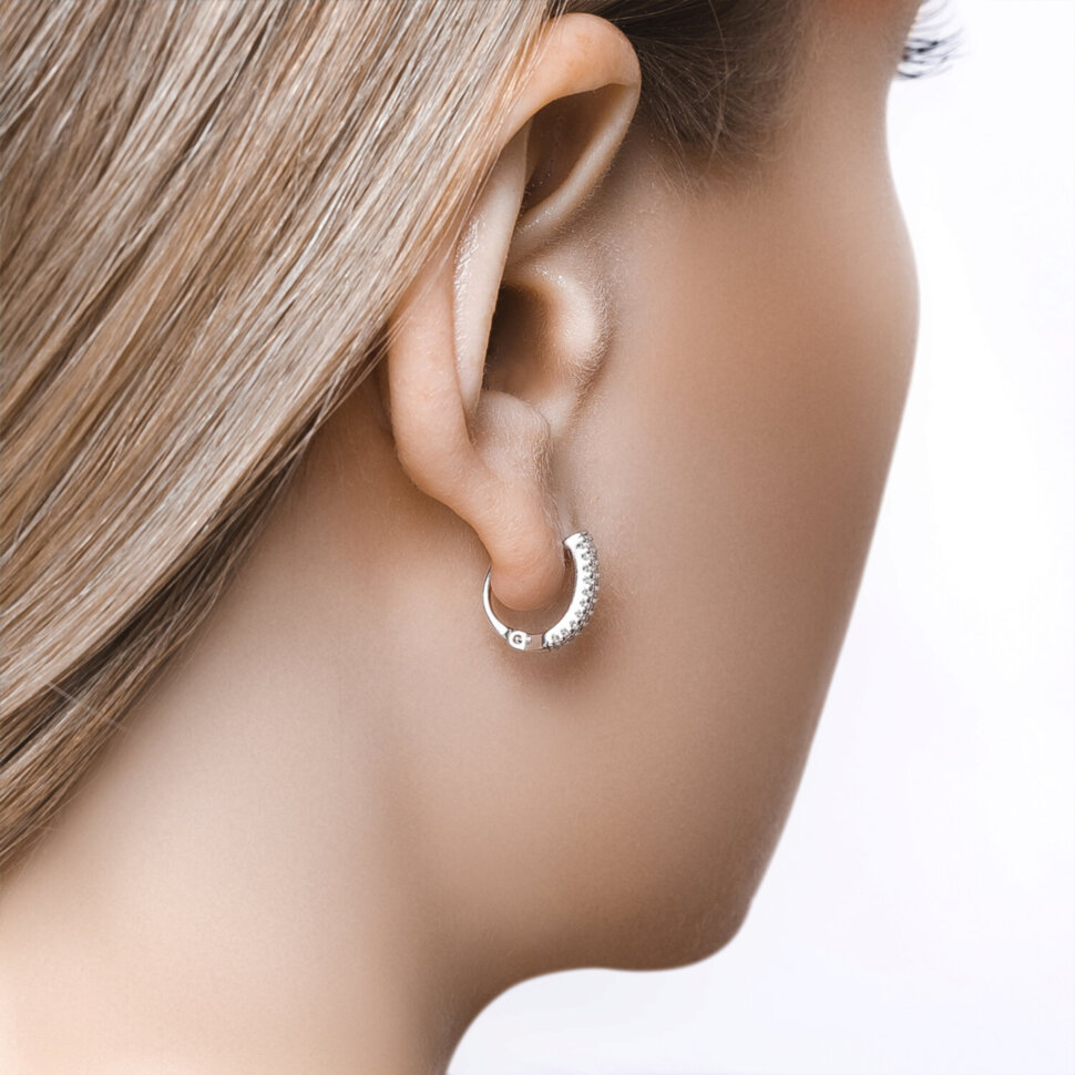 Серебряные серьги с фианитами