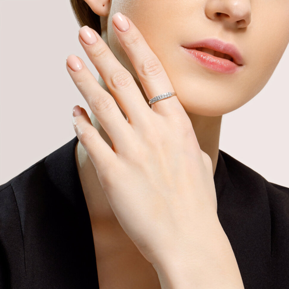 Серебряное кольцо с фианитами