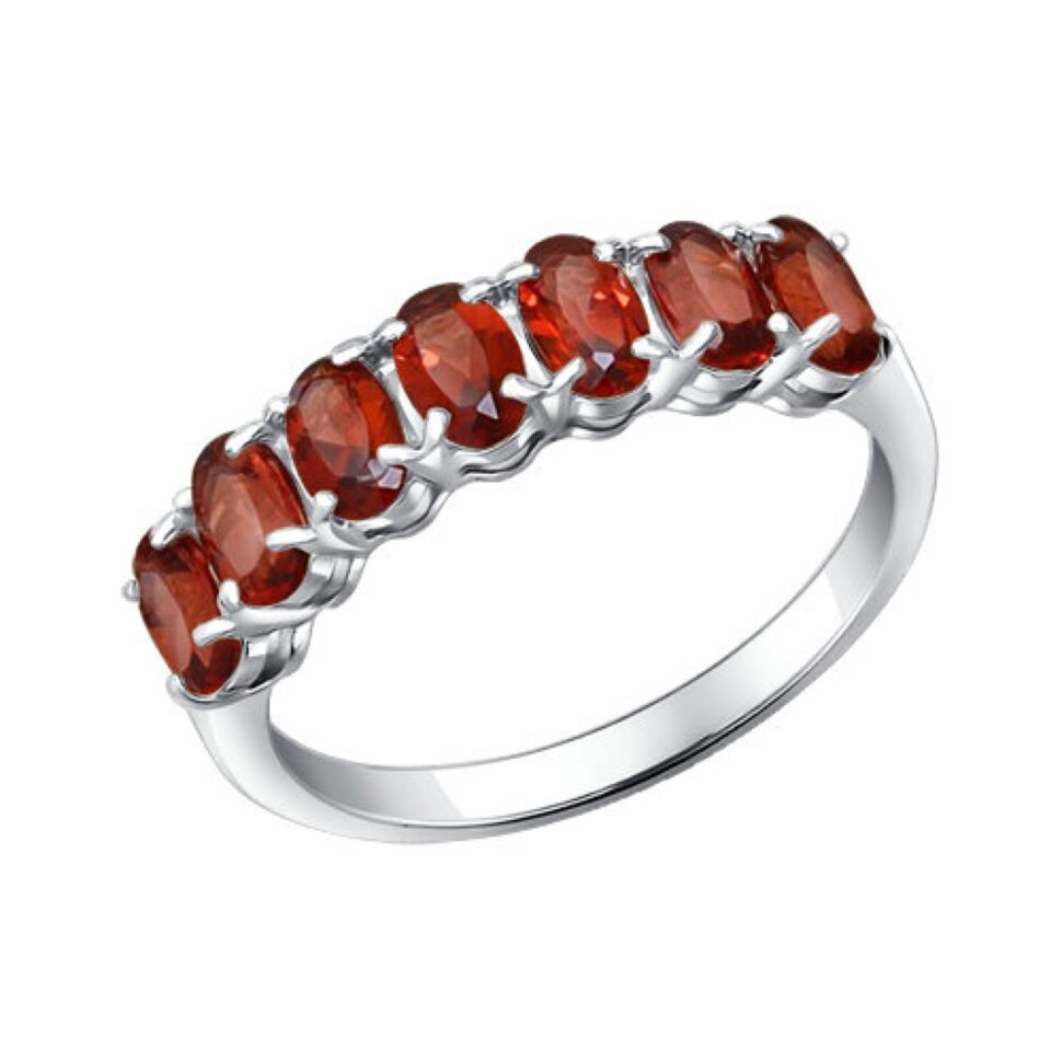 Серебряное кольцо с гранатами